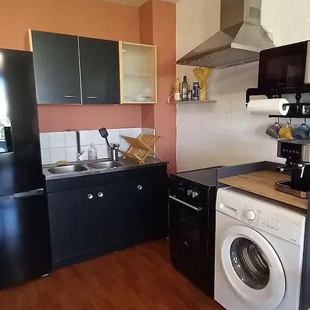 Apartament 3 Pieces Avec Parking Et Balcon - Hawr